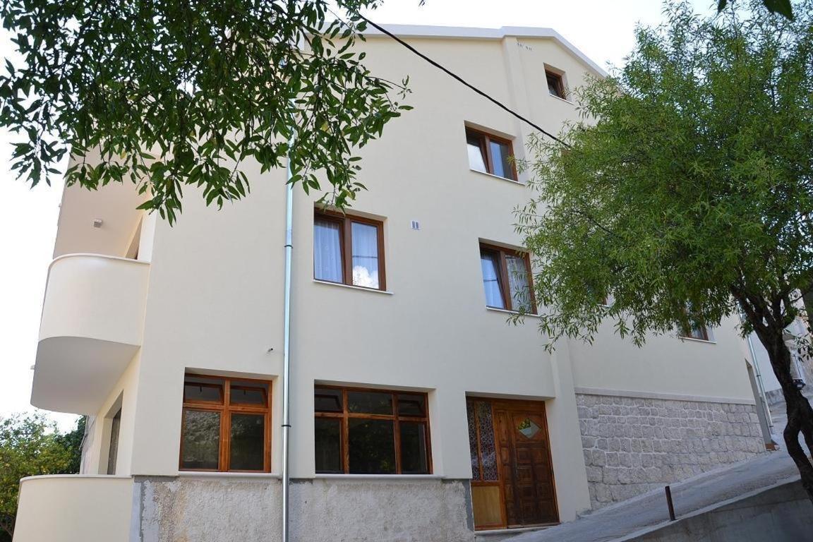 Apartments With A Parking Space Igrane, Makarska - 13535 外观 照片