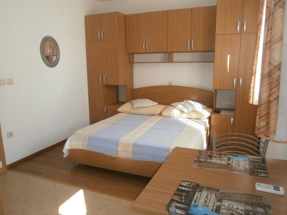 Apartments With A Parking Space Igrane, Makarska - 13535 外观 照片