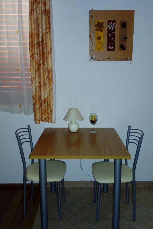 Apartments With A Parking Space Igrane, Makarska - 13535 外观 照片